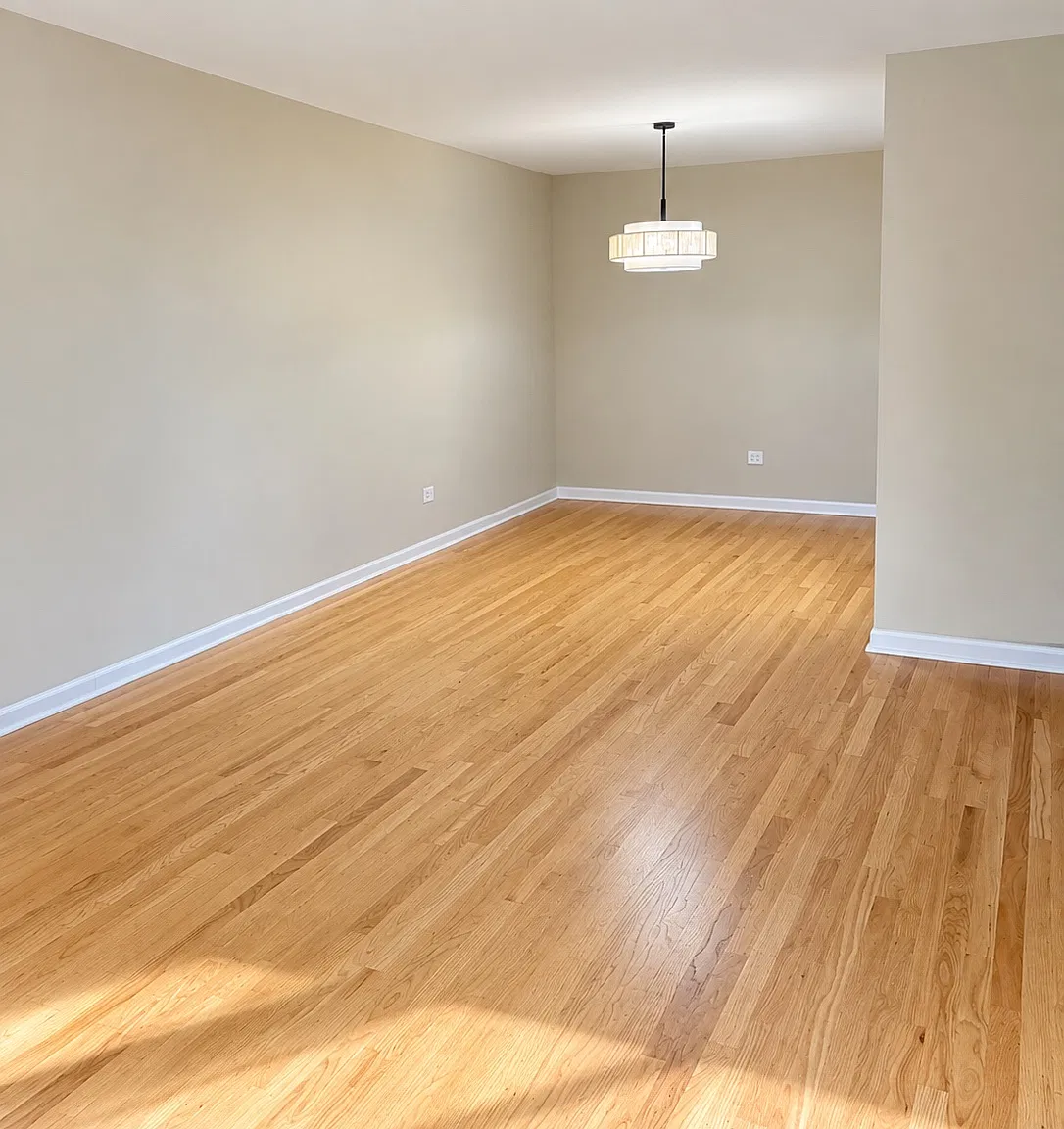 2 bed, 1300 sqft, $2,400 — Photo 1