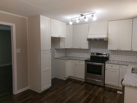 5th image of 1102 Holland Trl