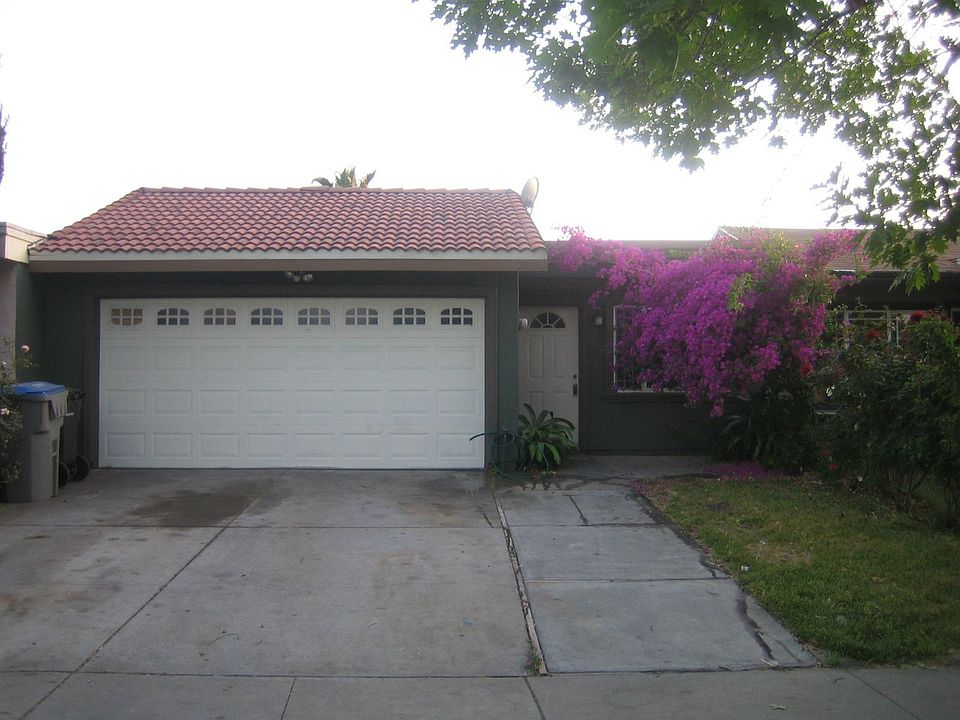 1st image of 2039 Malden Ave
