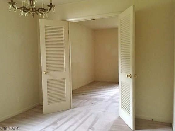 4th image of 3323 Woodlea Dr