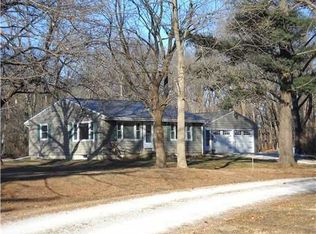 4721 Korff Rd, Cedar Rapids, IA 52403