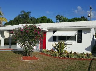 1316 Cardinal Ln, Lantana, FL 33462