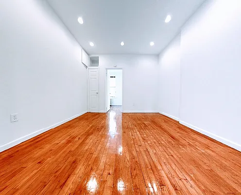 Rented by Union Square Property Management | media 35