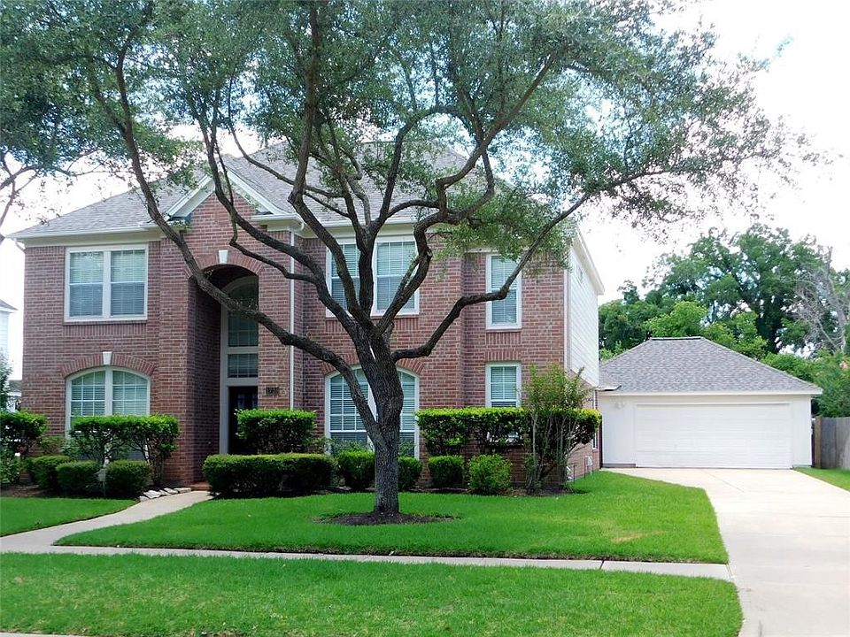 1st image of 1739 Lake Winds Dr