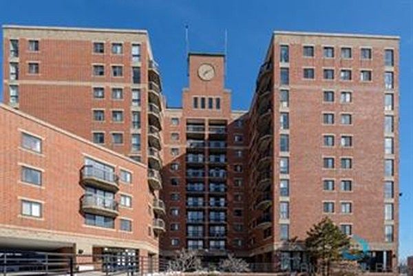 1st image of 15 N Beacon St #814