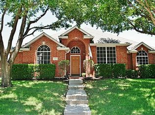 1421 Bobing Dr, Lewisville, TX 75067
