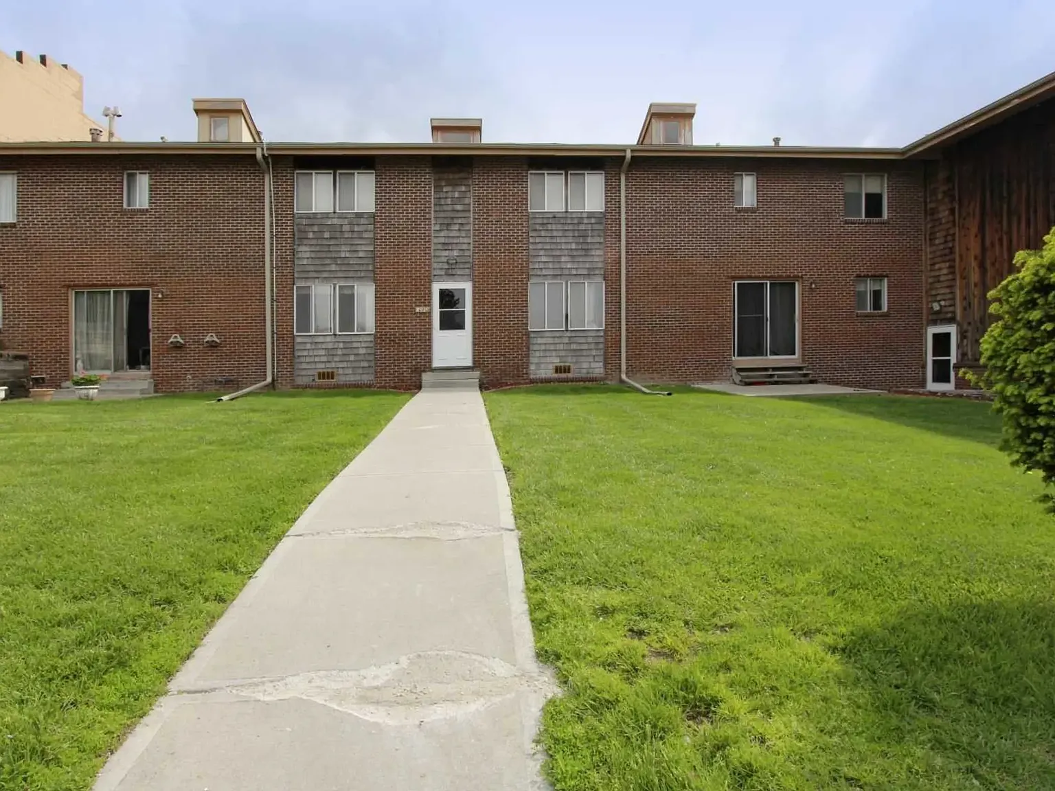 St. Francis Apartments and Townhomes — Photo 2