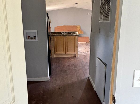 3184 Rockmart Rd SE #18