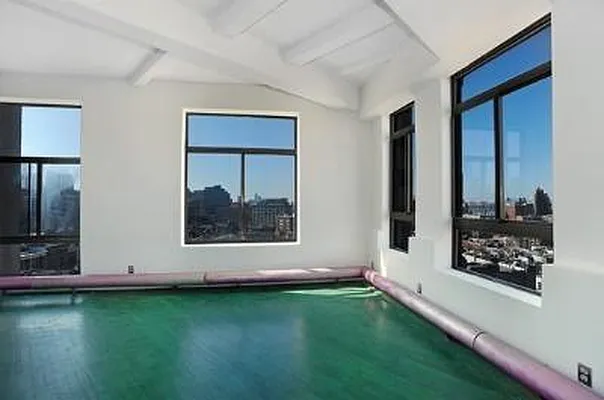 Sold by Citi Habitats | media 1