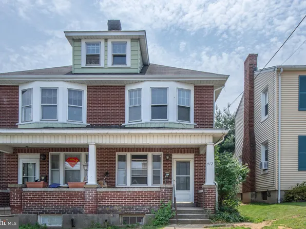 912 N Bergen St, Fountain Hill, PA 18015