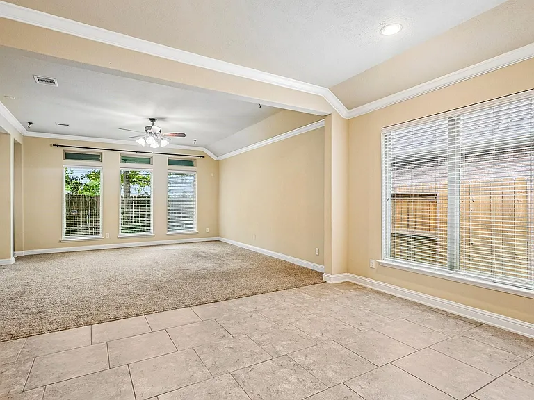 4850 Palomar Ln — Photo 13