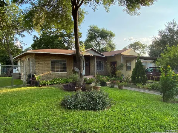 130 SARATOGA DR, San Antonio, TX 78213