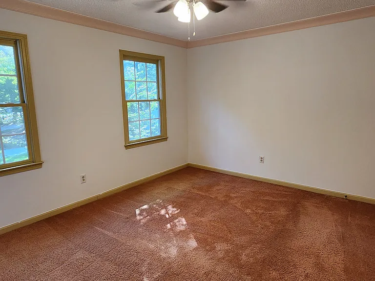 104 Silver Spur — Photo 18