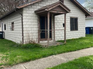 3120 Martel Dr, Dayton, OH 45420