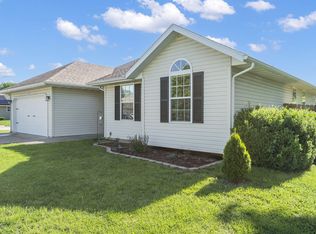 410 N Douglas Dr, Republic, MO 65738