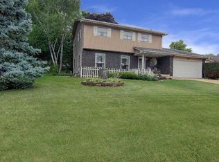 4724 Welsh Rd, Rockford, IL 61107