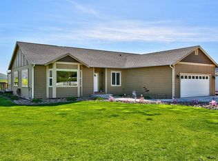 381 Briskey Ln, Naches, WA 98937