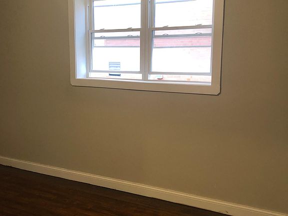 2nd image of 7425 S Kingston Ave APT 2S