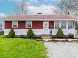 141 Page St NW, Massillon, OH 44647