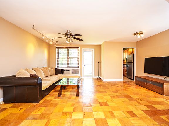 2nd image of 16 Lake St APT 4F