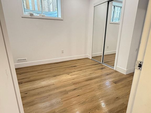 5th image of 2595 Bateman Trl