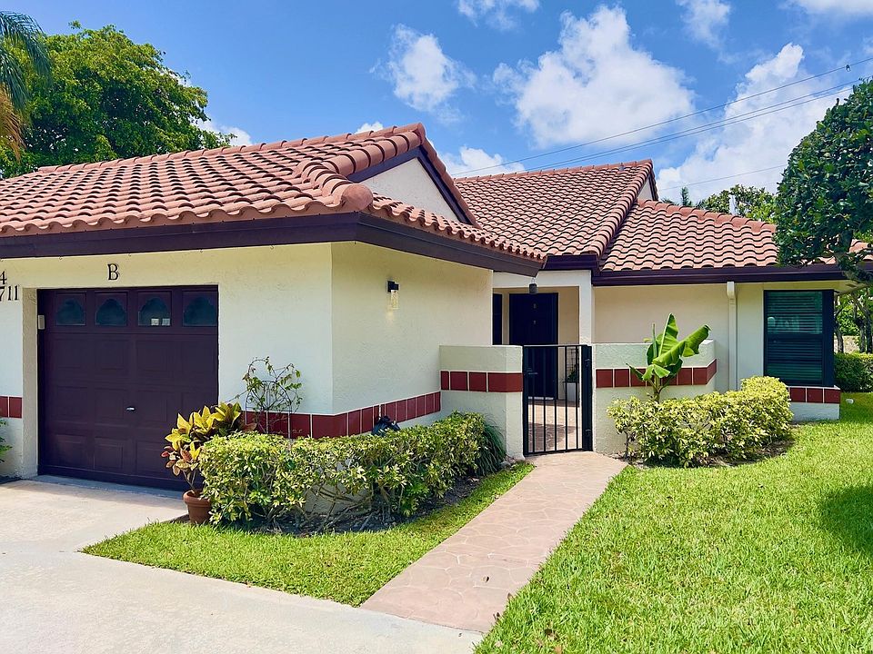1st image of 10711 Palm Leaf Drive #B