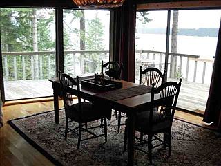 3rd image of 1299 Lassen View Dr