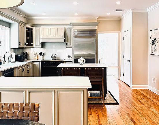 4th image of 222 Old Turnpike Rd