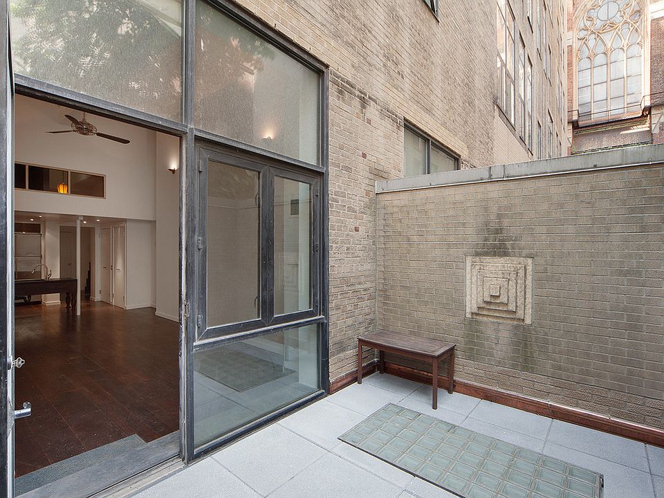 1st image of 135-145 W 70th St #1G