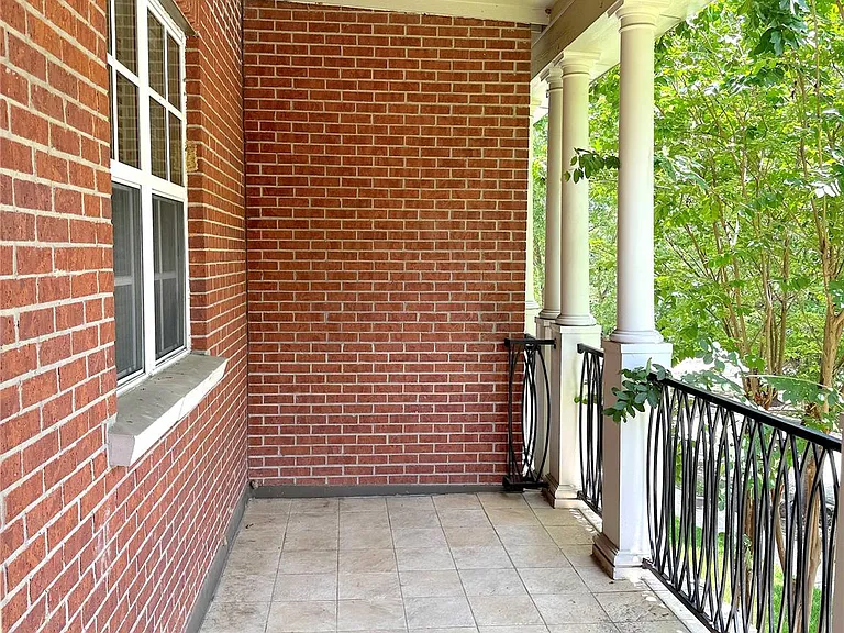 38 Shell Port Sq — Photo 16