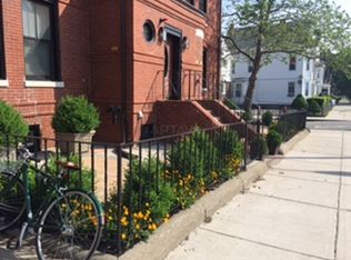 34 Fellsway W #1, Somerville, MA 02145