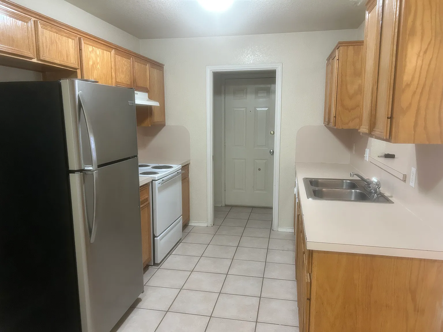 3 bed, 1225 sqft, $1,195 — Photo 4