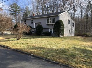 17 Bayberry Ln, Salisbury, MA 01952