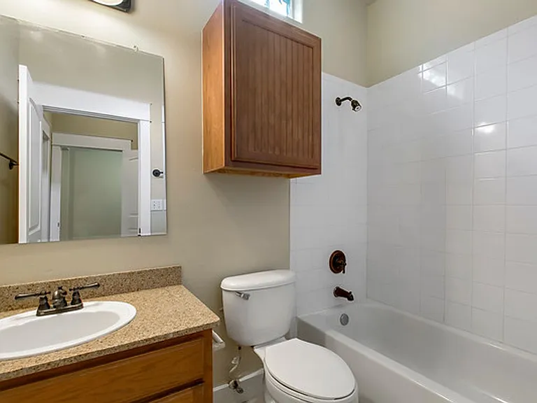 508 Elmwood Pl #A — Photo 14
