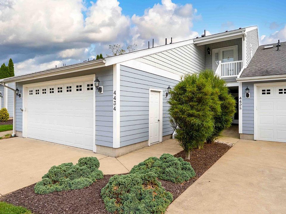 1st image of 4434 E Harbors Edge Dr