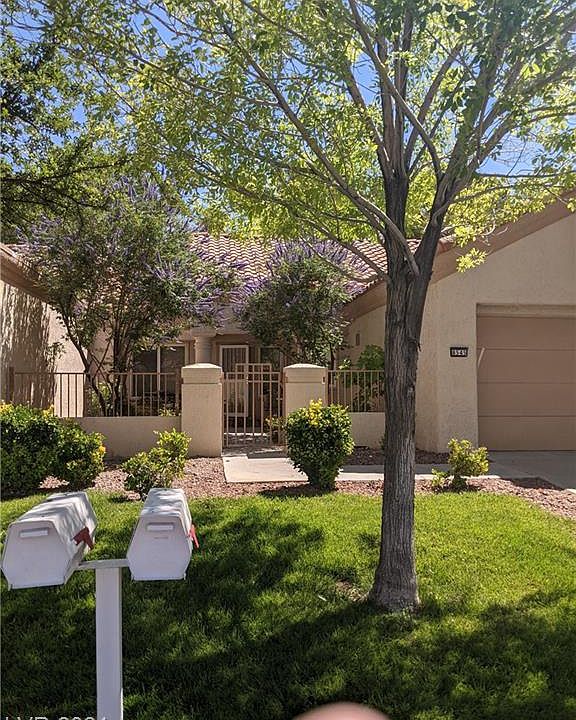 1st image of 8545 Glenmount Dr