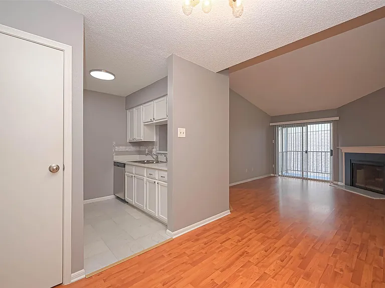 2120 El Paseo St #2108 — Photo 5