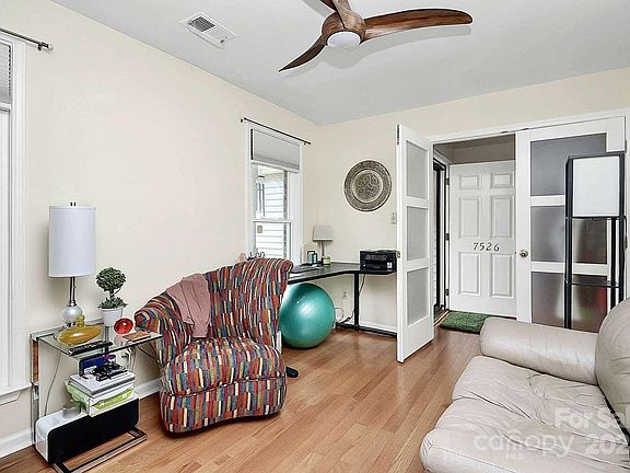 3rd image of 7526 Shadowstone Dr