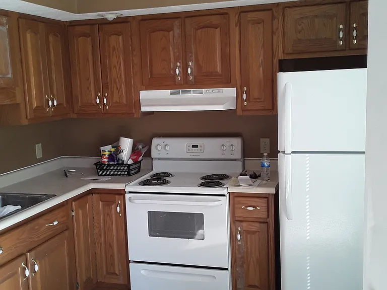 136 Mill St #A — Photo 2