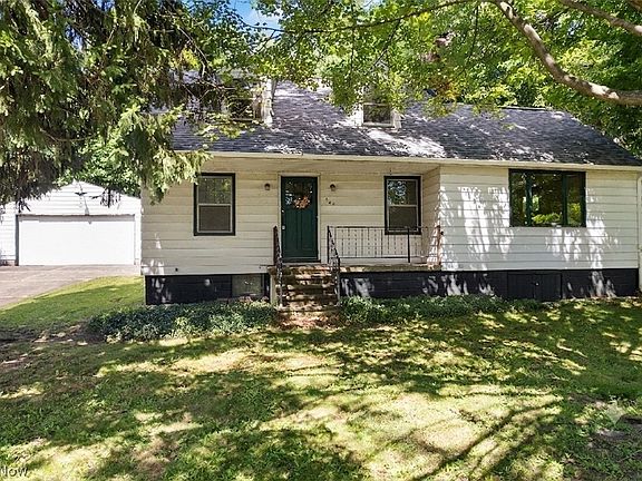 2nd image of 353 Southeast Ave