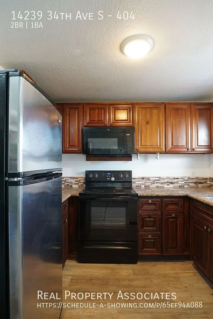 Top Floor Corner Two Bedroom Apartment with a Large Private Balcony — Photo 4