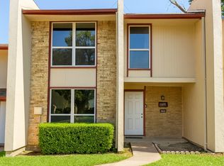 536 Valley Park Dr, Garland, TX 75043