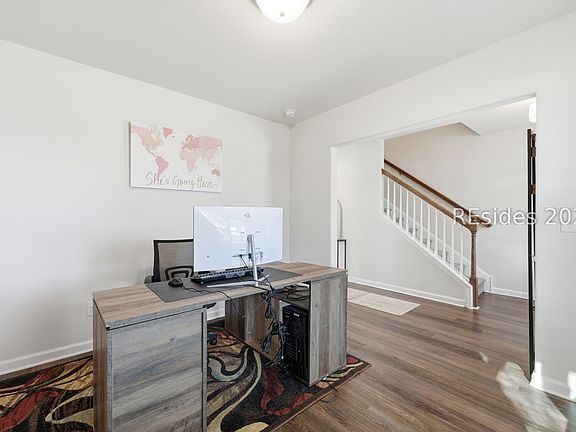 5th image of 363 Volunteer Park Rd