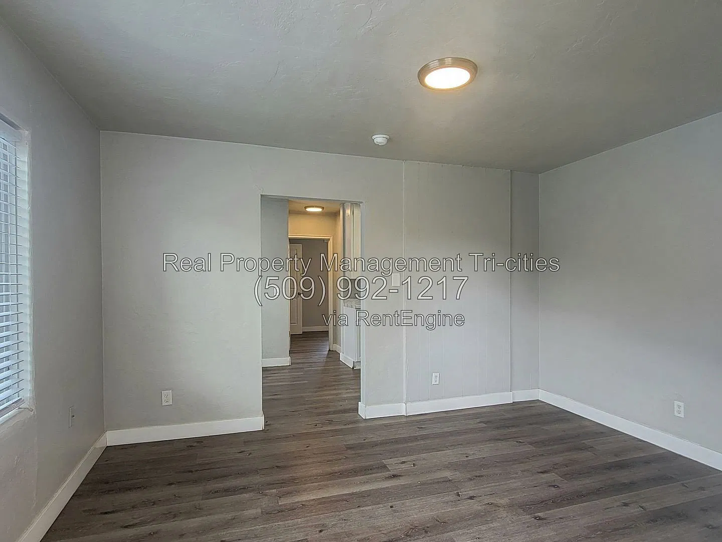 1 bed, 1.0 bath, 571 sqft, $1,095 — Photo 2