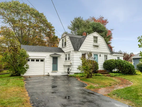 1174 Sawyer Road, Cape Elizabeth, ME 04107