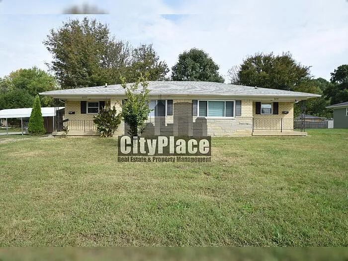 6132 Nelson Pl