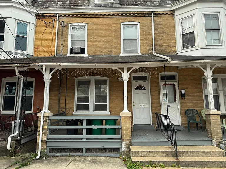 654.5 Columbia Ave. — Photo 11