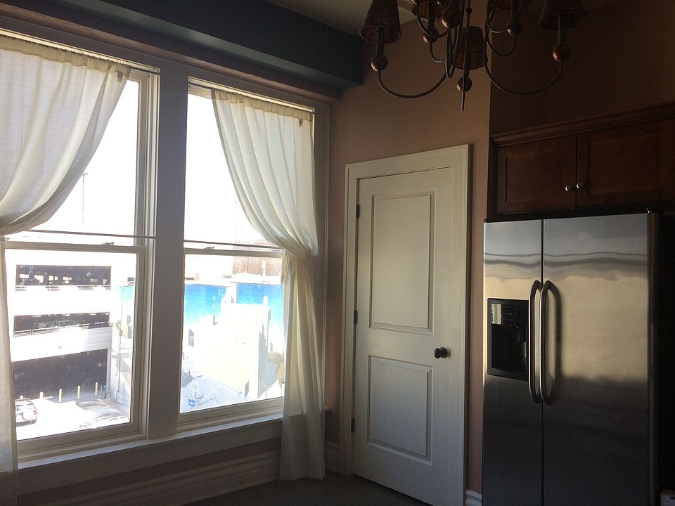 2nd image of 324 Park Central W