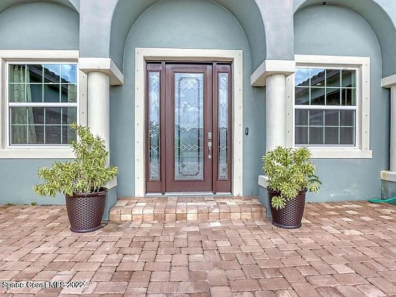 3rd image of 7258 Preserve Pointe Dr