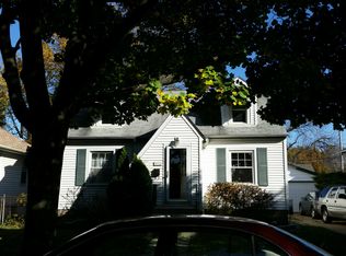 10719 S Whipple St, Chicago, IL 60655